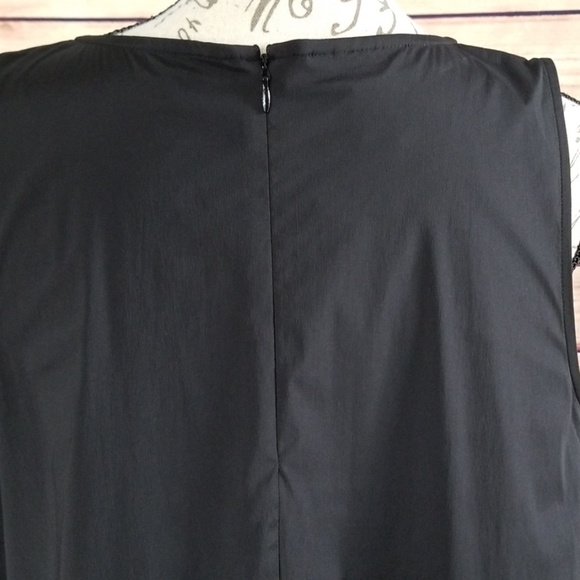 NWT Alfani Black crochet trim sleeveless blouse - Picture 4 of 7